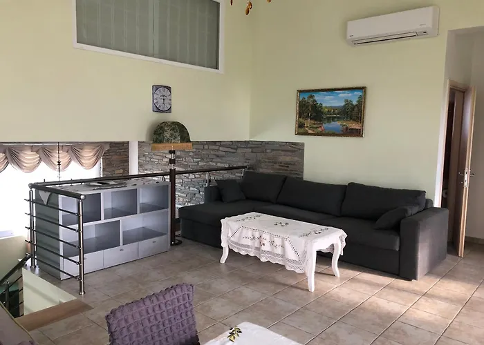 Arhondula Villa Prínos